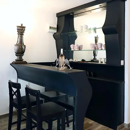 Ξενοδοχείο με διαμερίσματα La Bravade Luxe Et Serenite Au Coeur De Spacieuses Avec Jardin Enchanteur Σαιν-Τροπέ