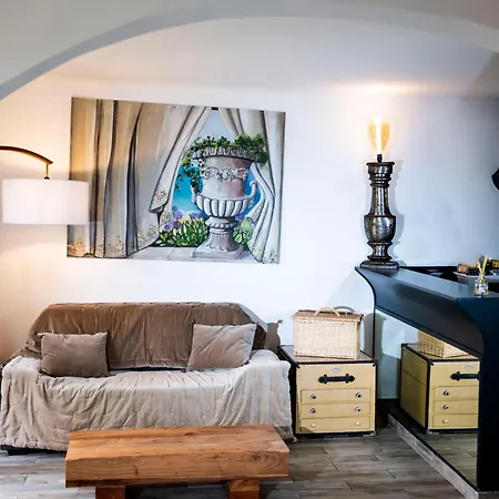 La Bravade Luxe Et Serenite Au Coeur De Spacieuses Avec Jardin Enchanteur Saint-Tropez