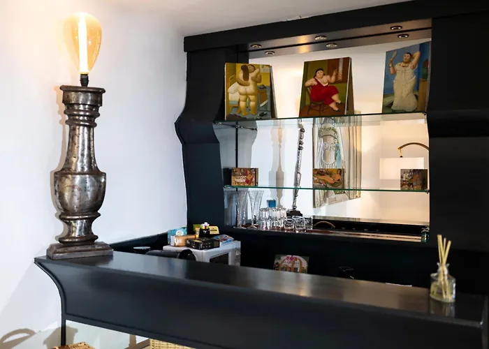 Apart-hotel La Bravade Luxe Et Serenite Au Coeur De Spacieuses Avec Jardin Enchanteur 3*